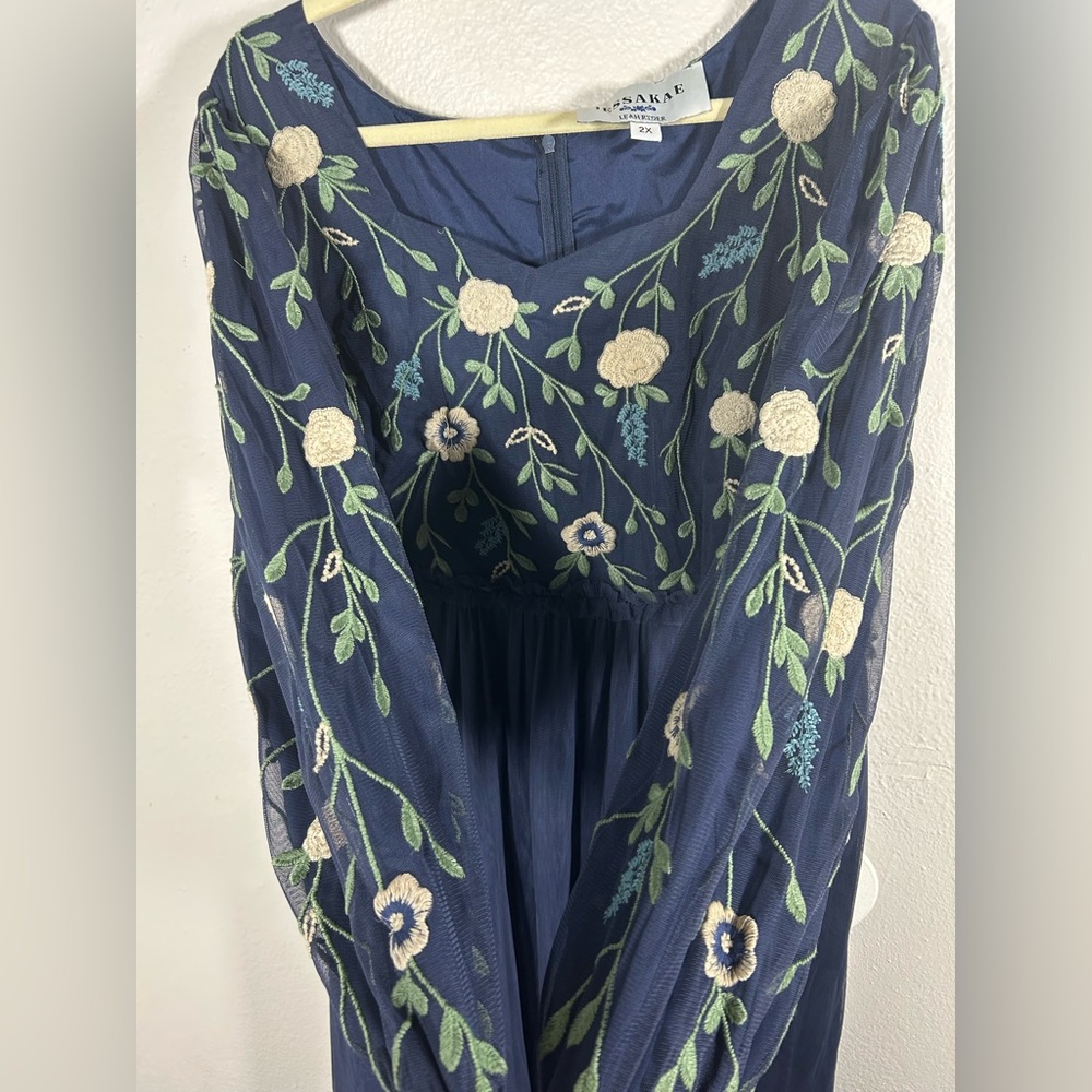 JessaKae & Leah Ryder Leah Navy Floral Embroidered Long Sleeve A-Line Dress 2X - Picture 7 of 9